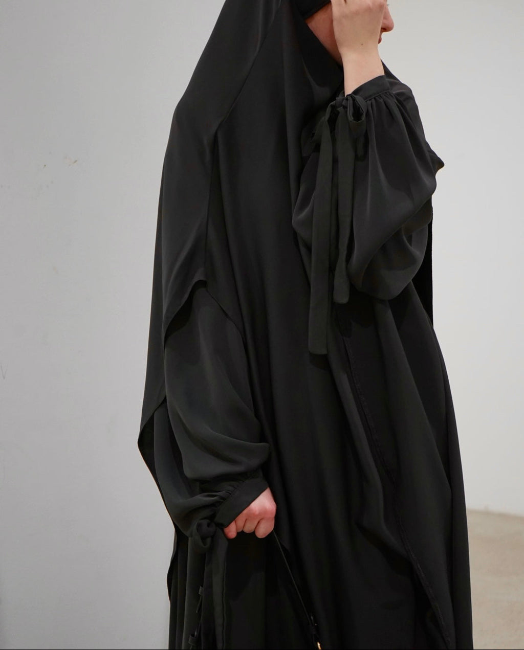 Abaya Hanifa (hellgrau)